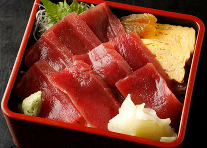 マグロ丼